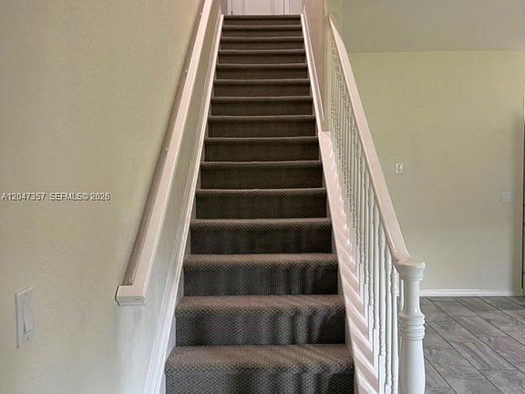 3rd image of 4022 Long Leaf Ln