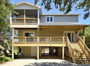 22 13th Ave, Southern Shores, NC 27949