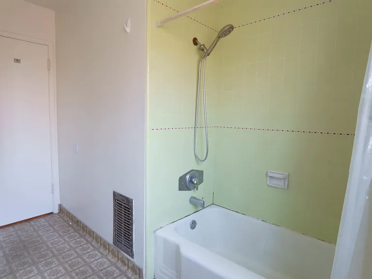 Primary Bath/Spa
