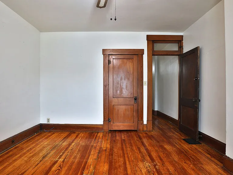 212 E Patterson Ave — Photo 29
