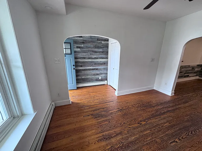 50 South St — Photo 10