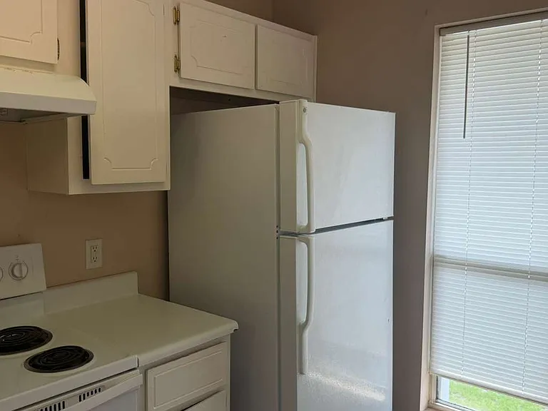 910 Brett Dr #32-1 — Photo 5
