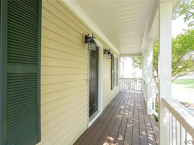 8908 Castle Point Dr — Photo 15
