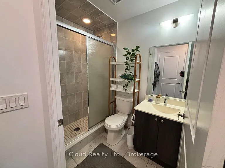 68 Merton St #410 — Photo 10