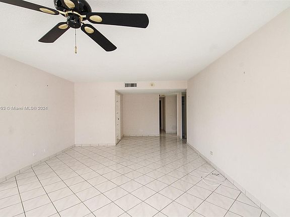 3rd image of 251 174th St APT 516
