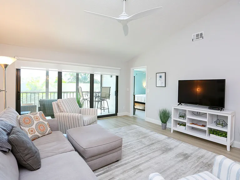5733 Deauville Cir #G308 — Photo 17