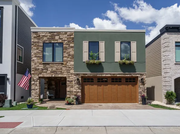 5749 Sanctuary Pl, Cincinnati, OH 45230