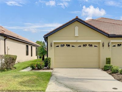 227 Mystic Falls Dr, Apollo Beach, FL, 33572