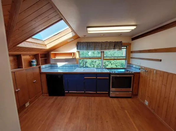 916 NW 10th St, Corvallis, OR 97330