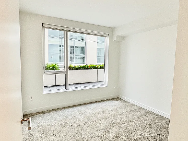 631 Folsom St #2C — Photo 14