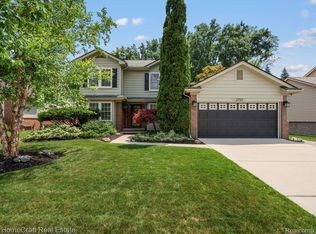 2737 Woodmont Dr E, Canton, MI 48188