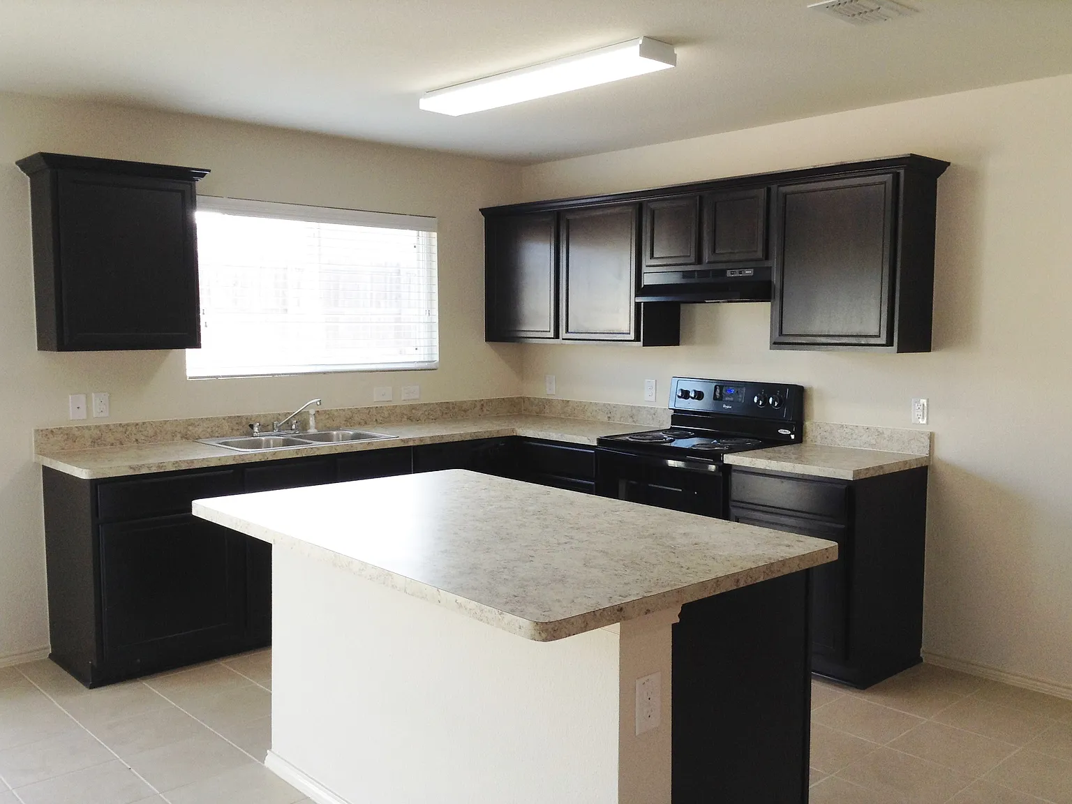 1413 S. Raven Drive; Sherman 75092 - 1 — Photo 3