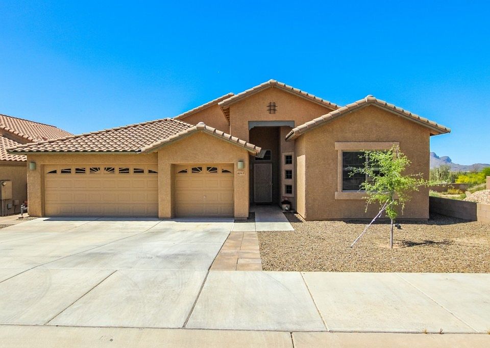 1st image of 8263 N Willow View Dr