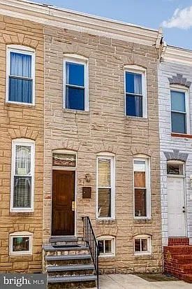 123 Burnett St
