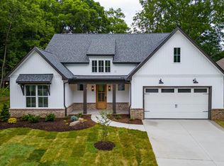 100 Chanusi Way, Loudon, TN 37774