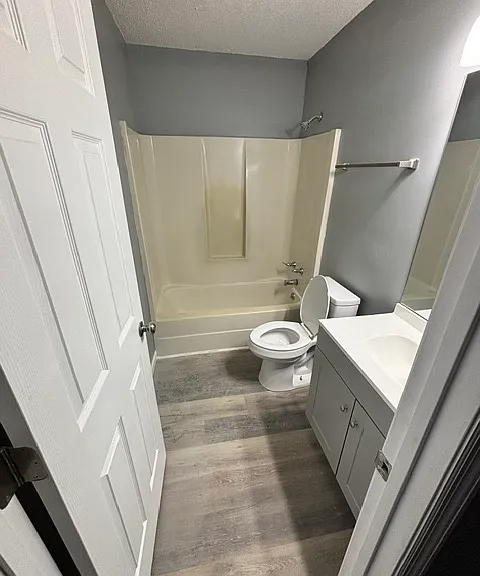 3421 Meadow Ct — Photo 1