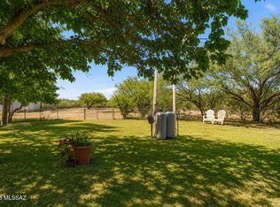 1339 E Roosevelt Rd, Huachuca City, AZ 85616