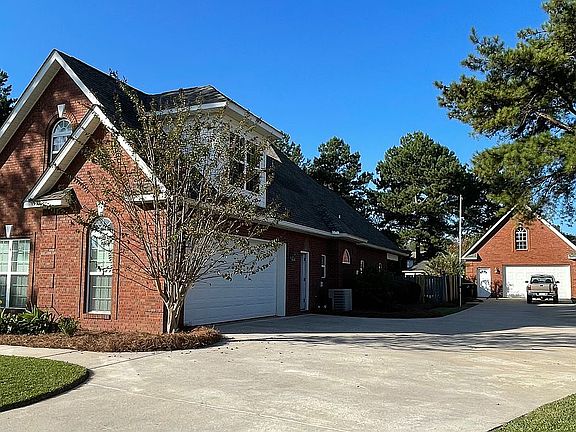 3rd image of 510 Wiltshire Ct