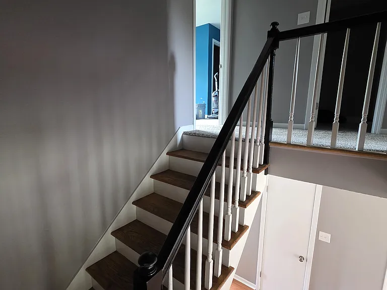 8340 Farmington Dr E — Photo 14