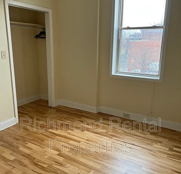 11 E Broad St #1 — Photo 16