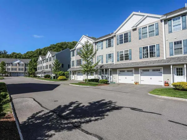 2 Larch St, Manchester, NH 03102