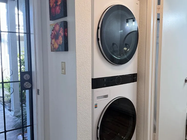 Unit Photo