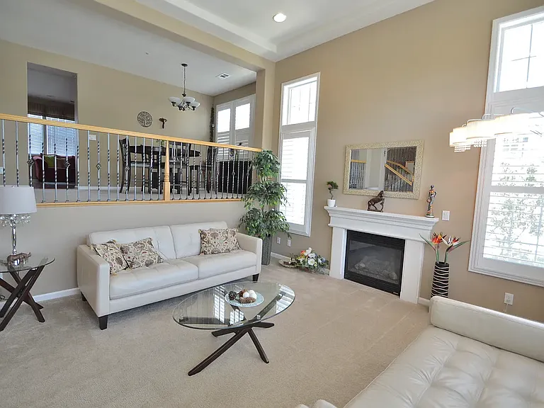 4444 Chancery Ln — Photo 2