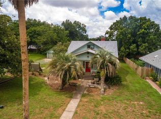 448 E 7th Ave, Mount Dora, FL 32757