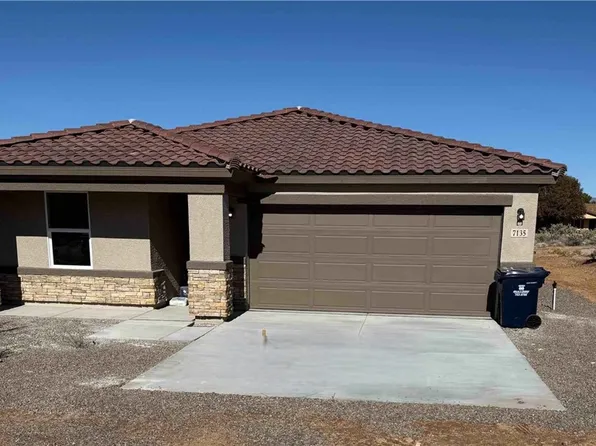 7135 E Alvarado Dr, Kingman, AZ 86401