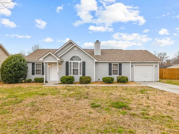 152 Settlers Cir, Jacksonville, NC 28546