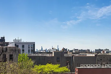 1075 Grand Concourse