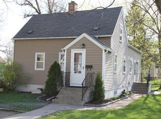 917 Poplar St, Northfield, MN 55057