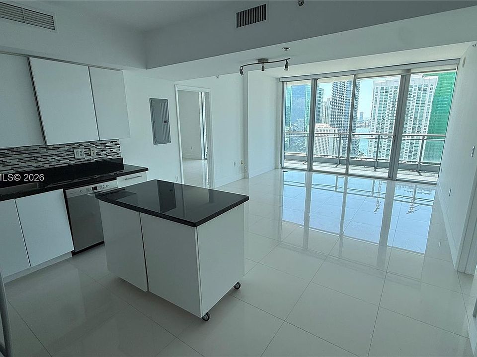 1st image of 92 SW 3rd St APT 3311