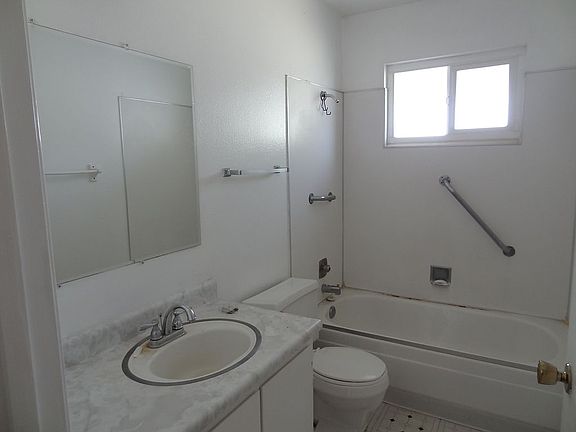 3rd image of 9874 Burline St