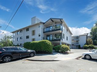 2562 Thorndyke Ave W APT 306, Seattle, WA 98199