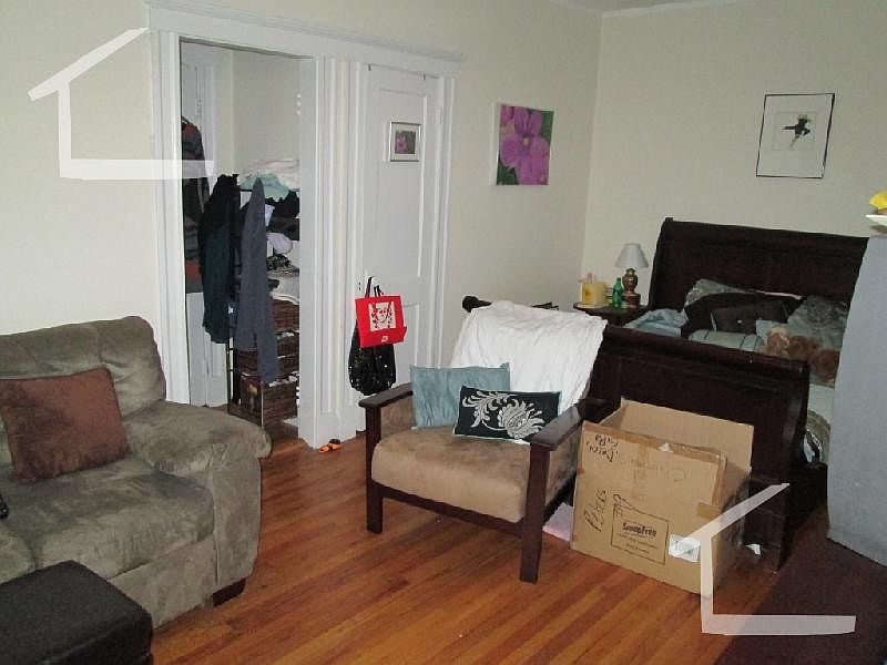 2nd image of 120 Brainerd Rd APT 08