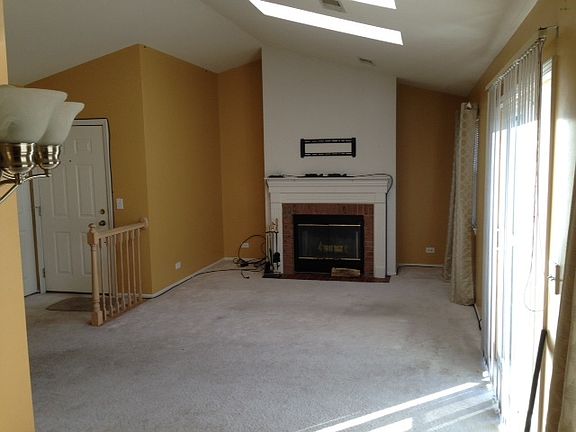 3rd image of 40 Amber Ct Unit X2