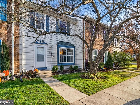 2nd image of 206 Michele Cir
