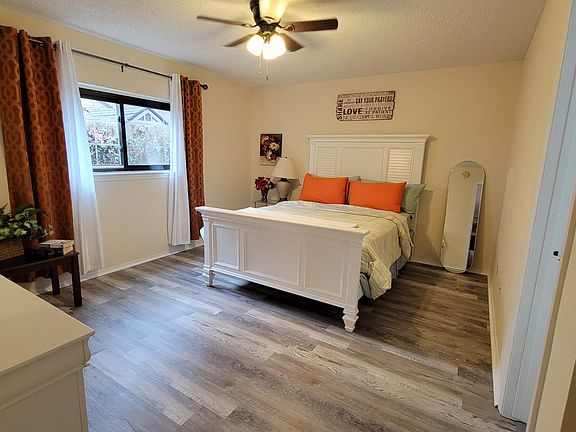 5th image of 3766 Clear Falls Dr