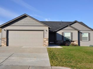 575 SW Wheat Ridge Dr, Pullman, WA 99163