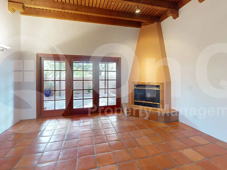 5392 E Francisco Loop — Photo 4