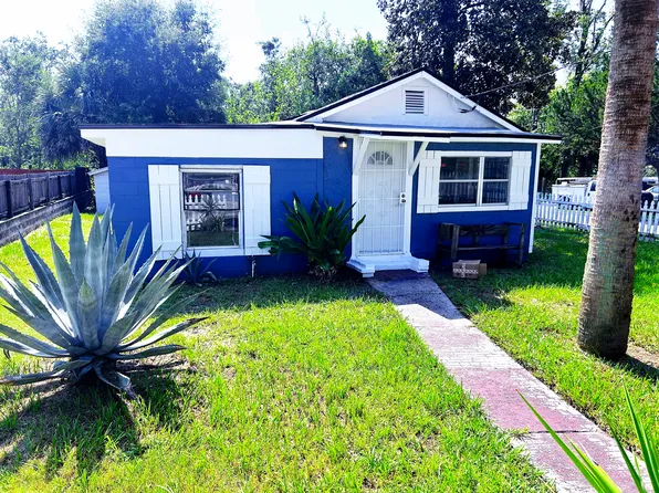 5201 Dodge Rd, Jacksonville, FL 32209