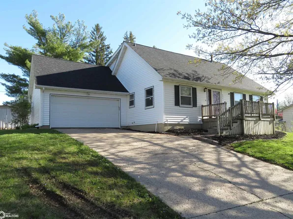 2901 Nelson Rd, Marshalltown, IA 50158