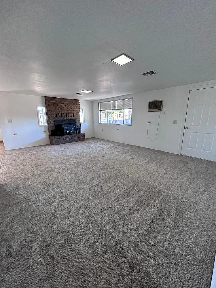 3 bed, 1310 sqft, $1,900 — Photo 4