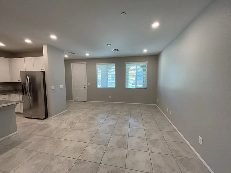 7048 Coyote Mesa St — Photo 7