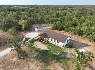 1213 Oak Forest Dr, Somerville, TX 77879