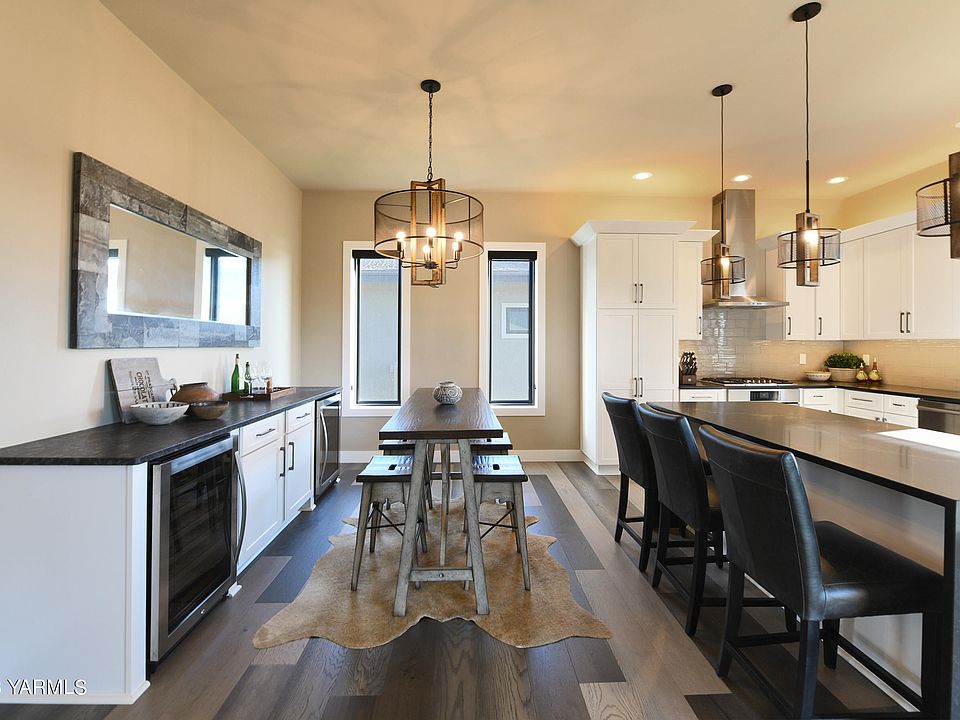 4400 Catalyss Way, Yakima, WA 98908 Zillow