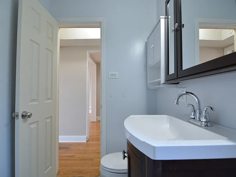 3241 N Damen Ave #4 — Photo 18