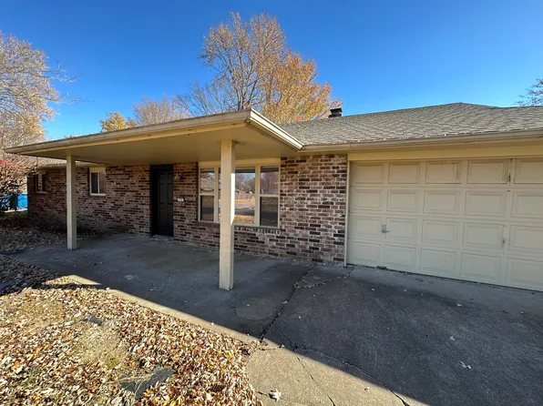 1501 SE South St, Bentonville, AR 72712