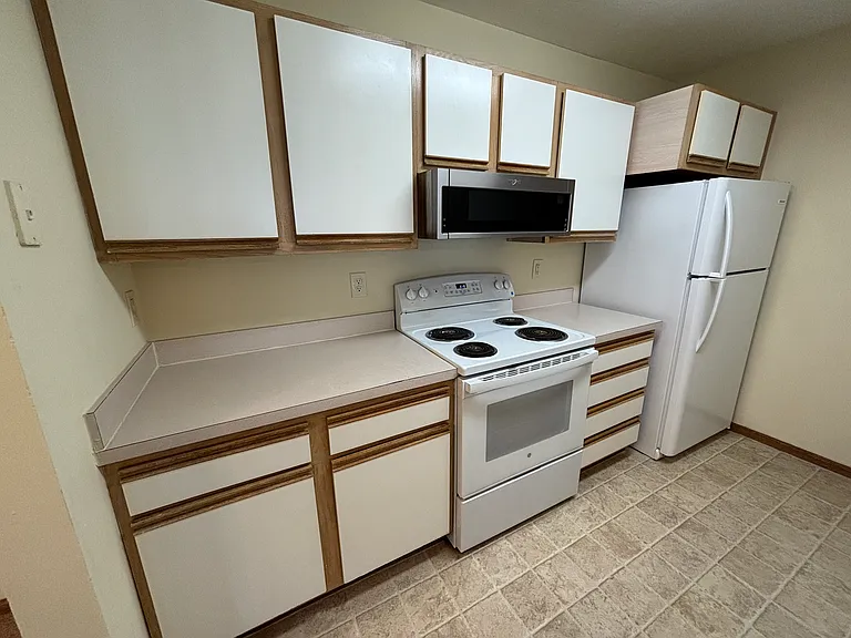 2381 Brown Rd — Photo 8